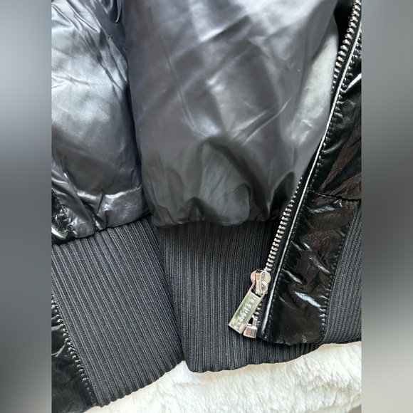 NWOT Calvin Klein Shiny Puffer Bomber - Picture 14 of 15